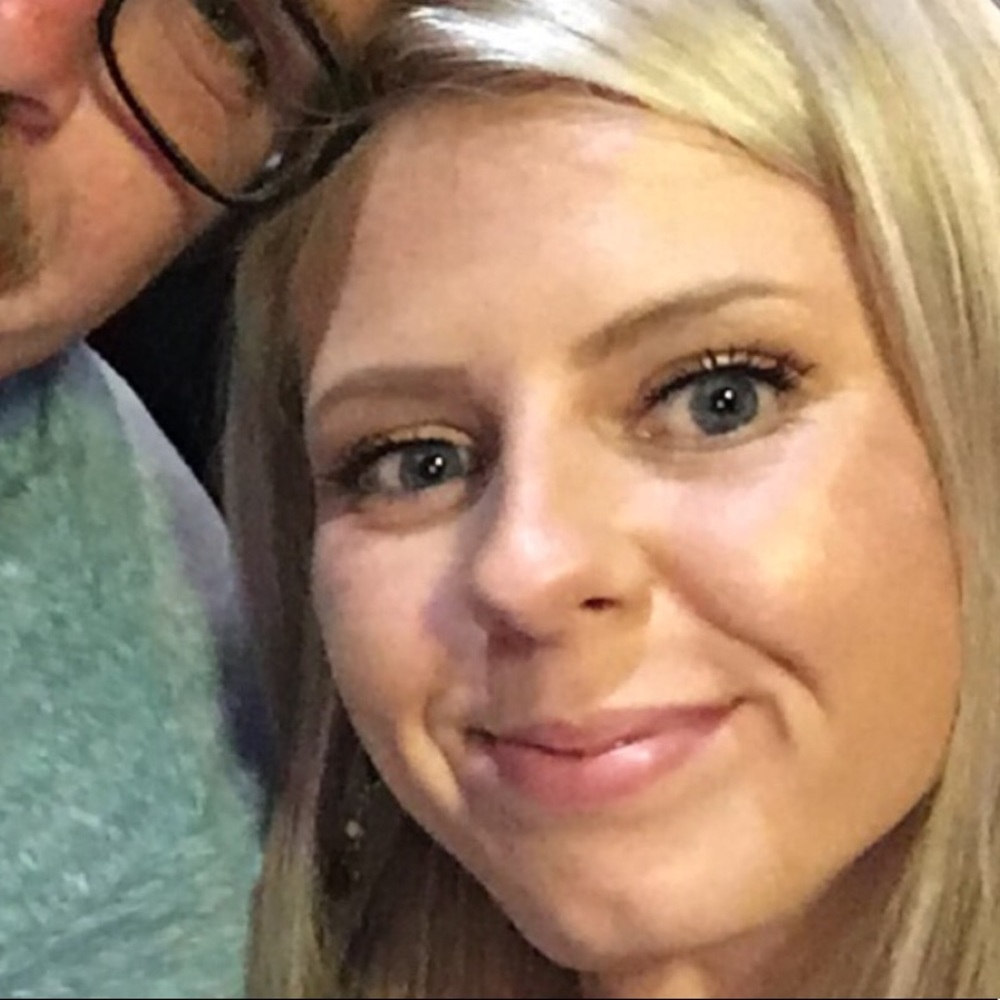 Meet your Posher, Andria